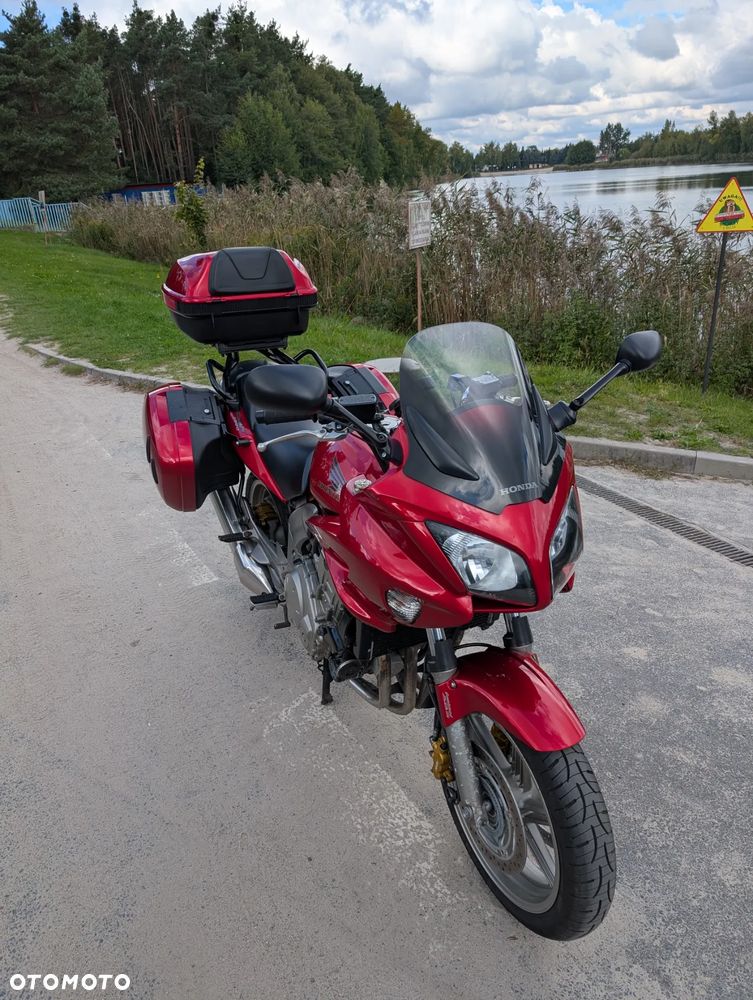 Honda CBF - 2