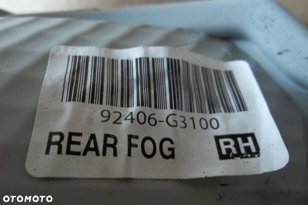 Lampa tylna prawa w zderzak HYUNDAI i30 - 3