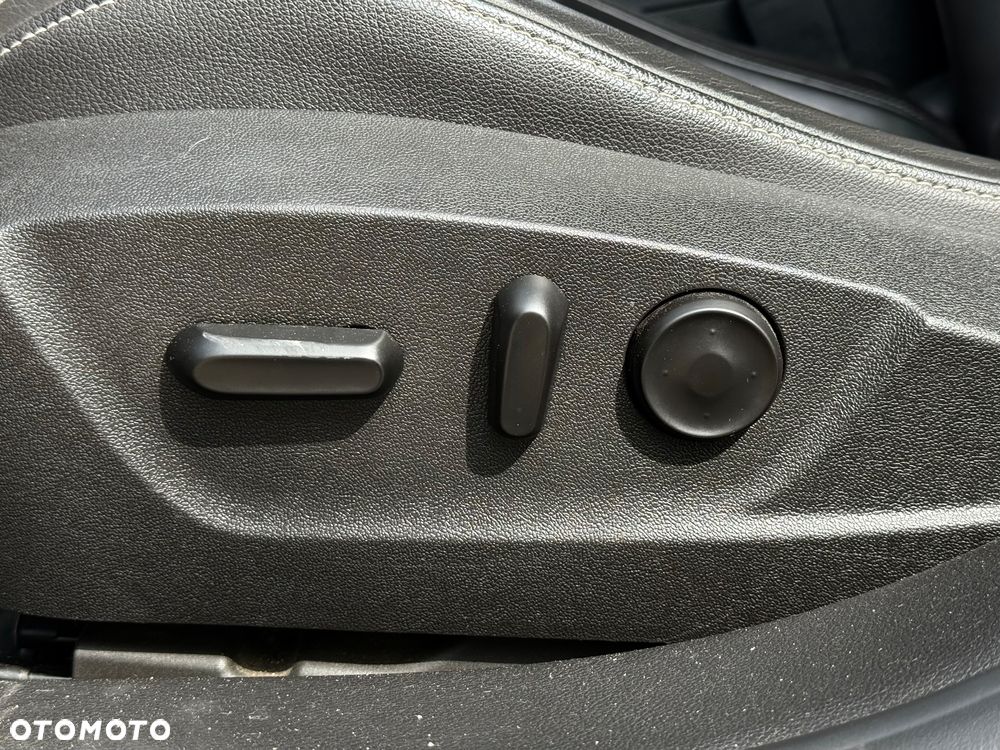 Opel Insignia 2.8 V6 Turbo 4x4 Automatik OPC - 13