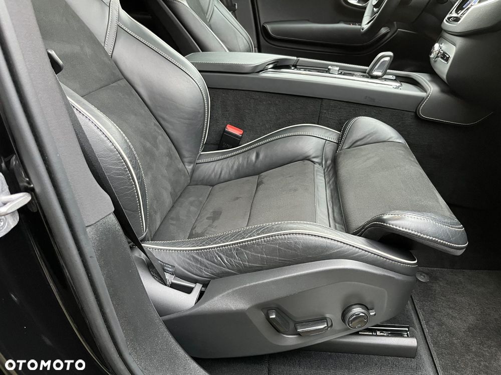 Volvo XC 90 T8 AWD Recharge Plus Dark - 15