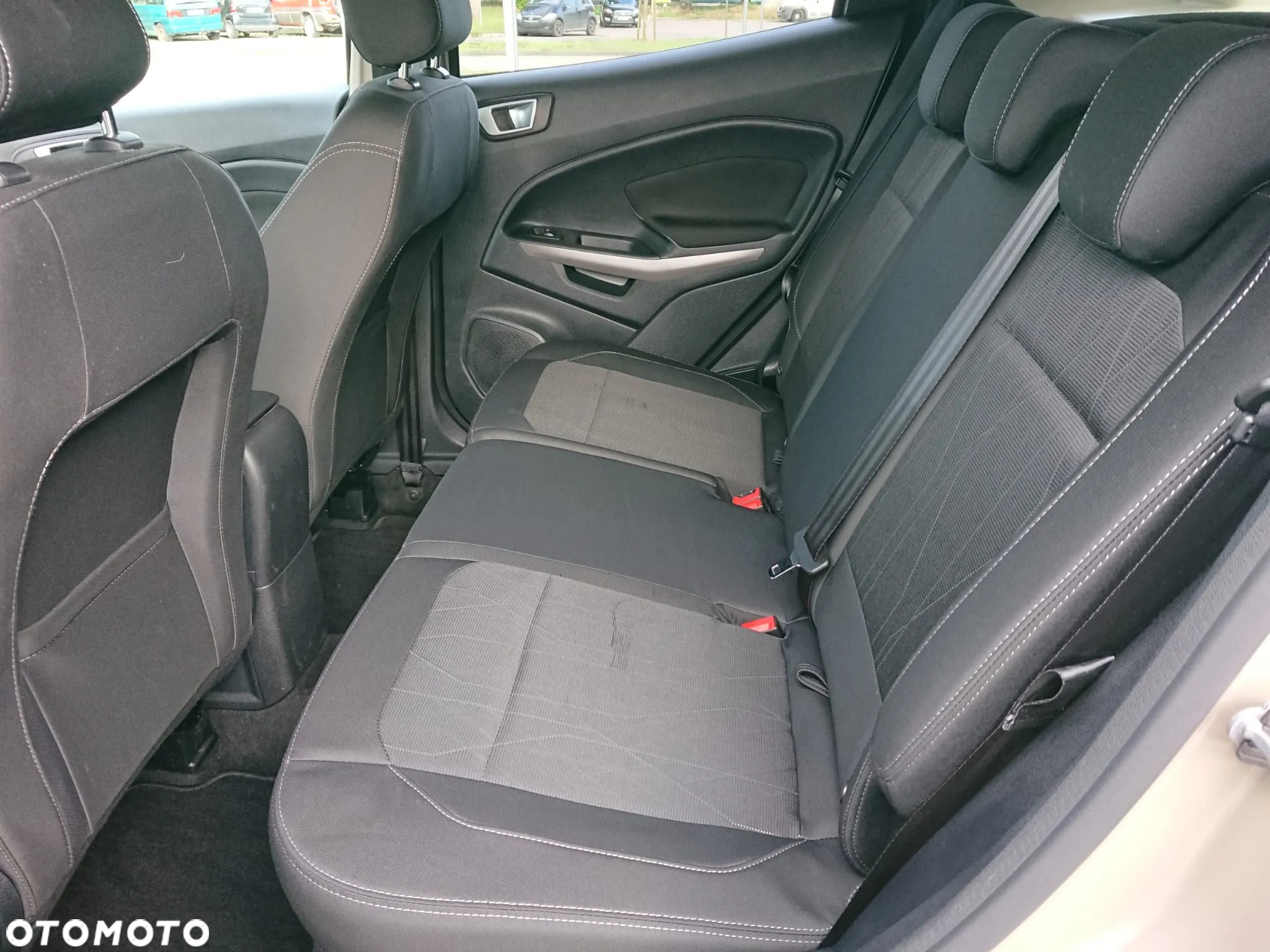 Ford EcoSport 1.0 EcoBoost TITANIUM - 17
