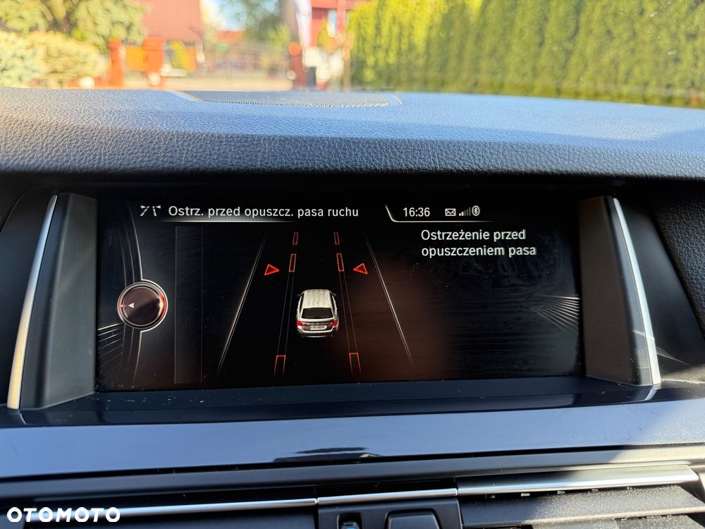 BMW Seria 5 520d Luxury Line - 37