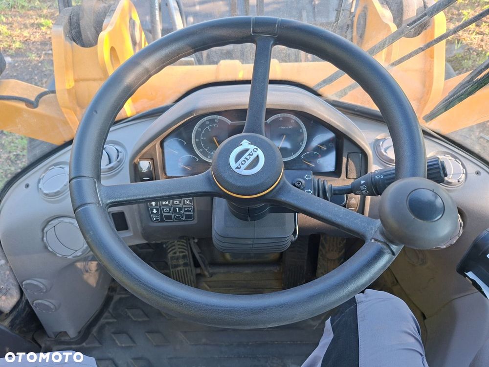 Volvo L45H 4X4 - 12
