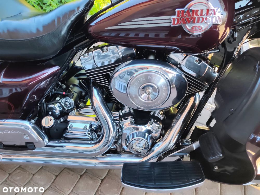 Harley-Davidson FLHTCU Ultra - 33