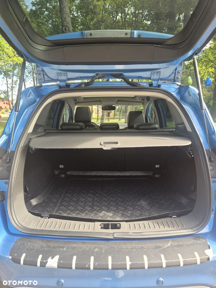 Ford Kuga - 6