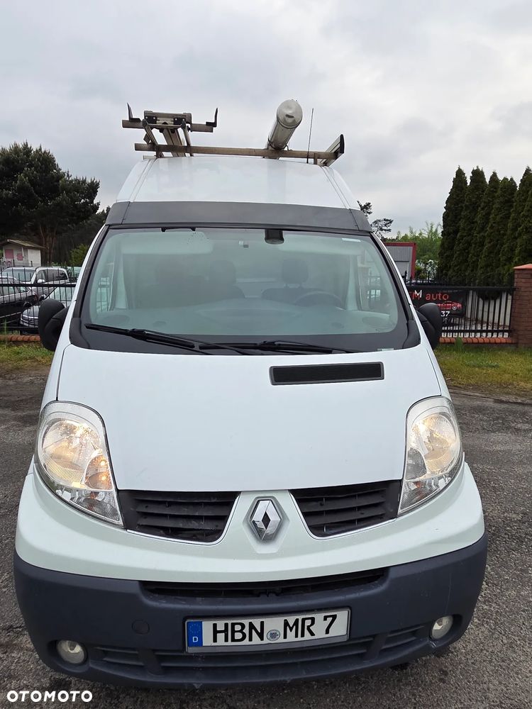 Renault Trafic - 18