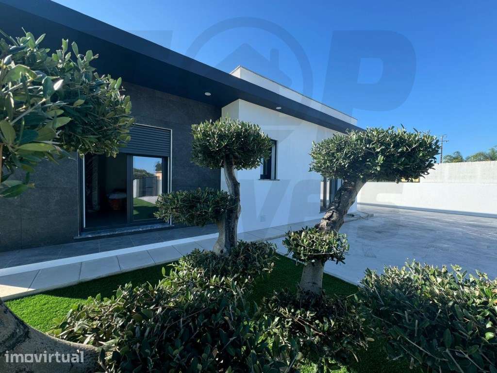 Moradia Nova Contemporânea V3 - Foros De Salvaterra - 435.000€ - Grande imagem: 3/30
