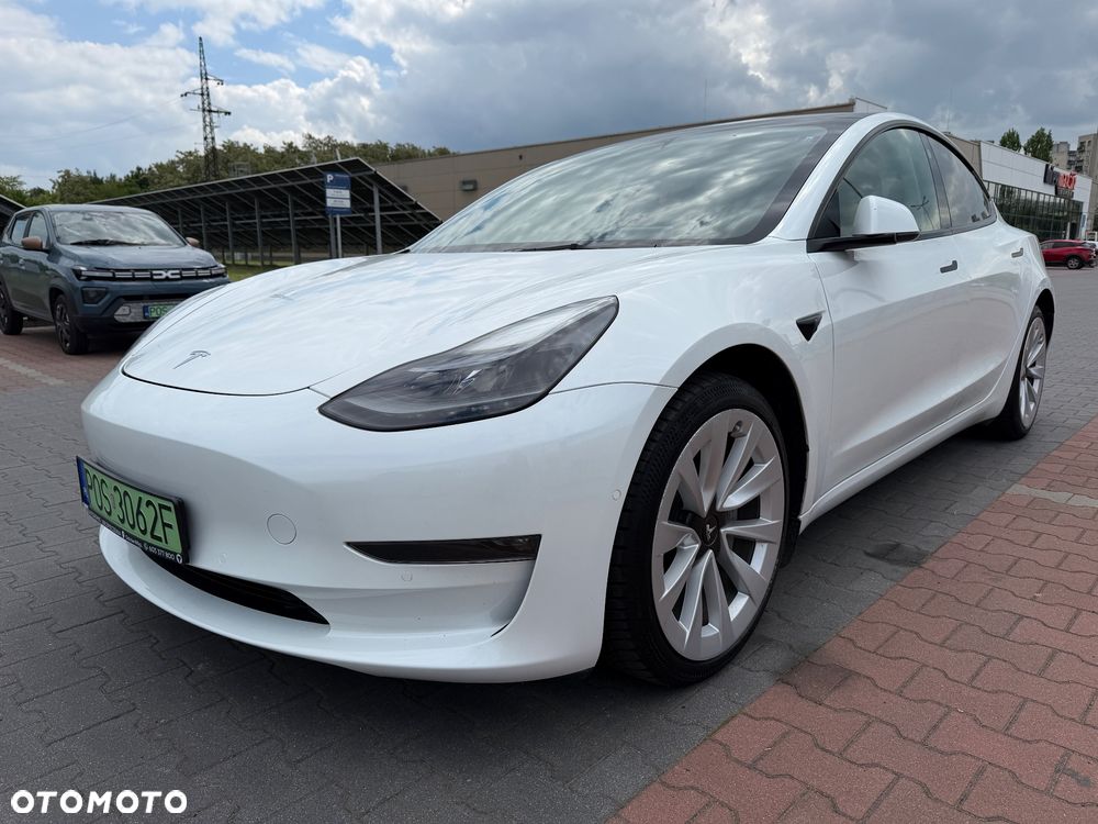 Tesla Model 3 Langstreckenbatterie Allradantrieb Dual Motor - 2