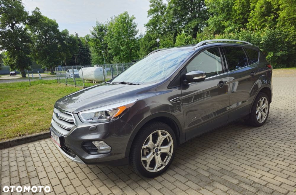 Ford Kuga - 3
