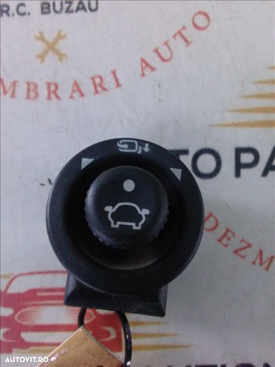 buton reglaj oglinzi ford fiesta - 1