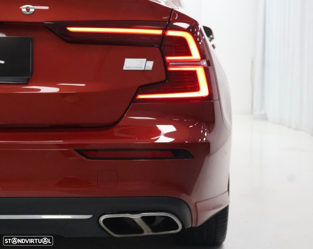 Volvo S60 2.0 T8 PHEV Inscription AWD - 32