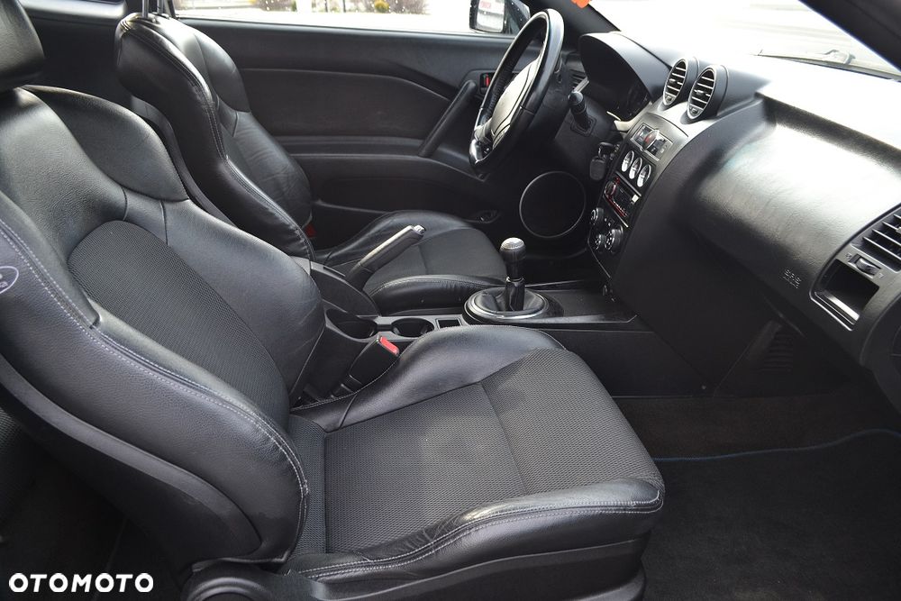 Hyundai Coupe 2.0 GLS - 13