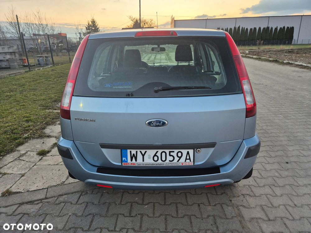 Ford Fusion 1.4 Trend - 9