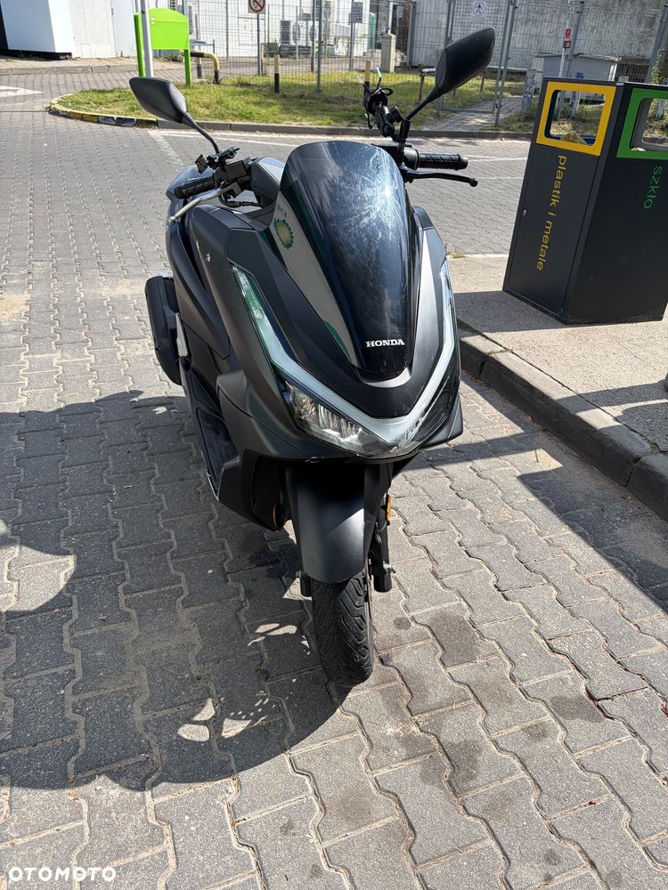 Honda PCX - 1