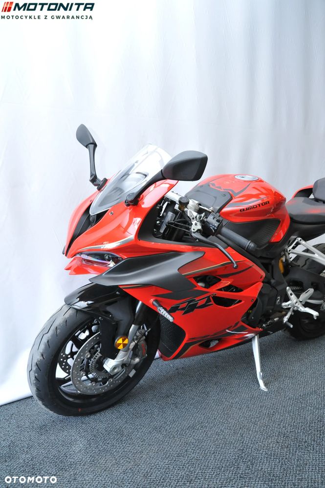 QJMOTOR Inny - 10