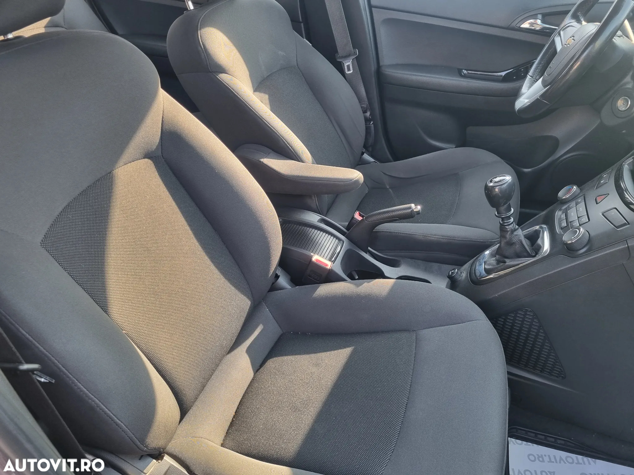 Chevrolet Orlando 2.0 LT+ - 22