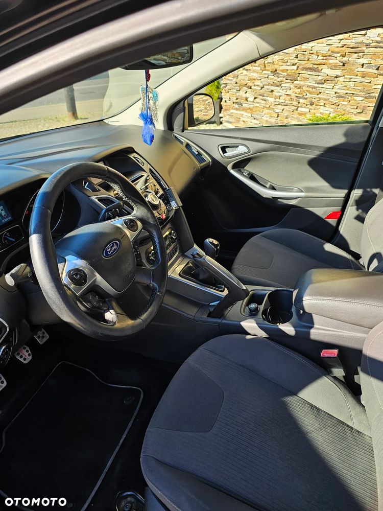 Ford Focus 1.6 EcoBoost Titanium - 7