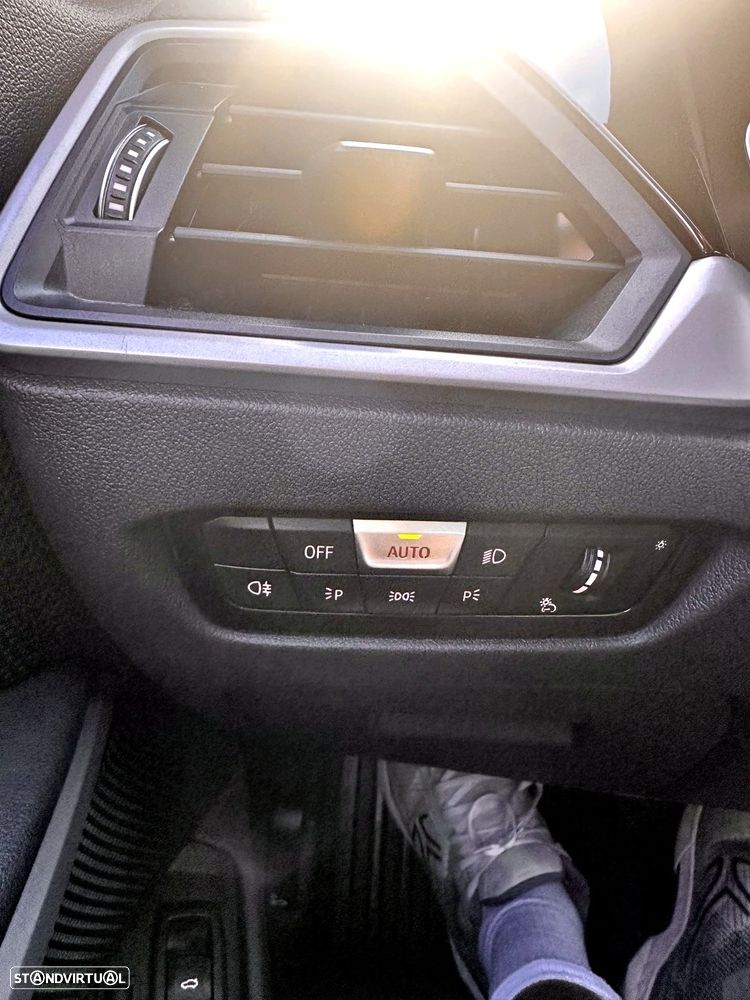 BMW 330 e Corporate Edition Auto - 14