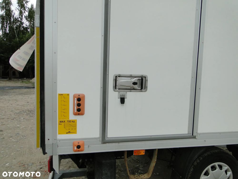Ford Transit - 14