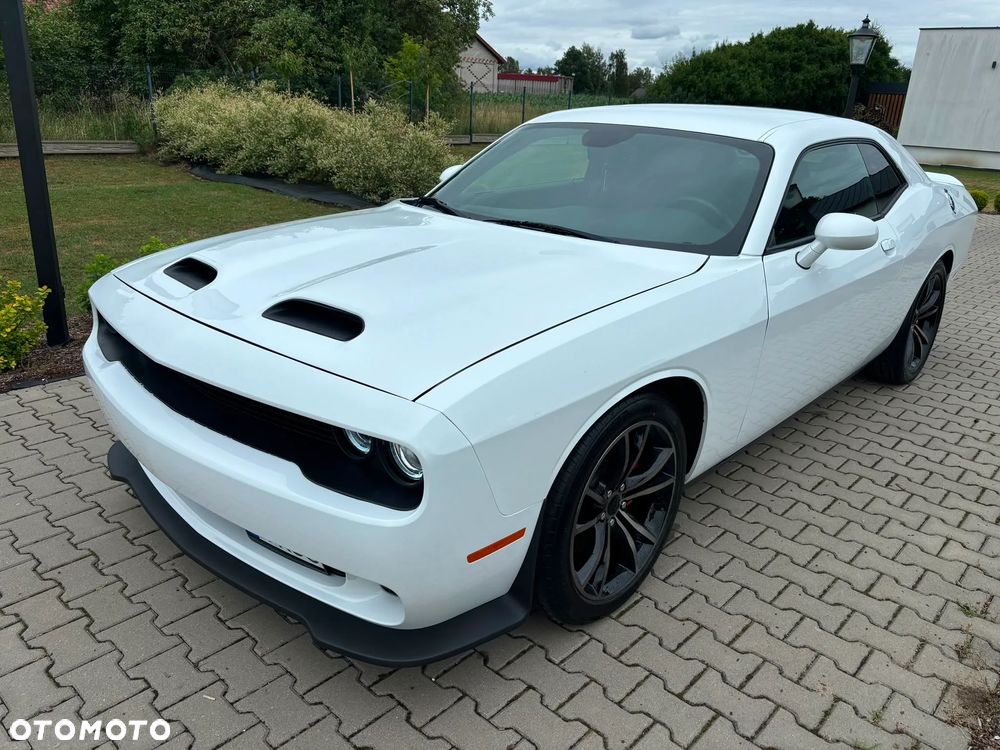 Dodge Challenger 3.6 SXT - 3