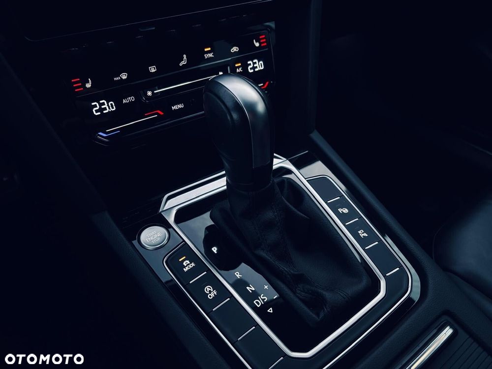 Volkswagen Arteon 2.0 TDI Elegance DSG - 35