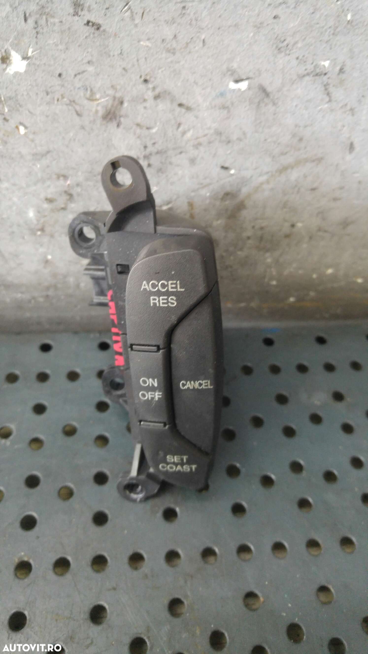Comenzi volan chevrolet captiva c100 c140 96866026 - 1