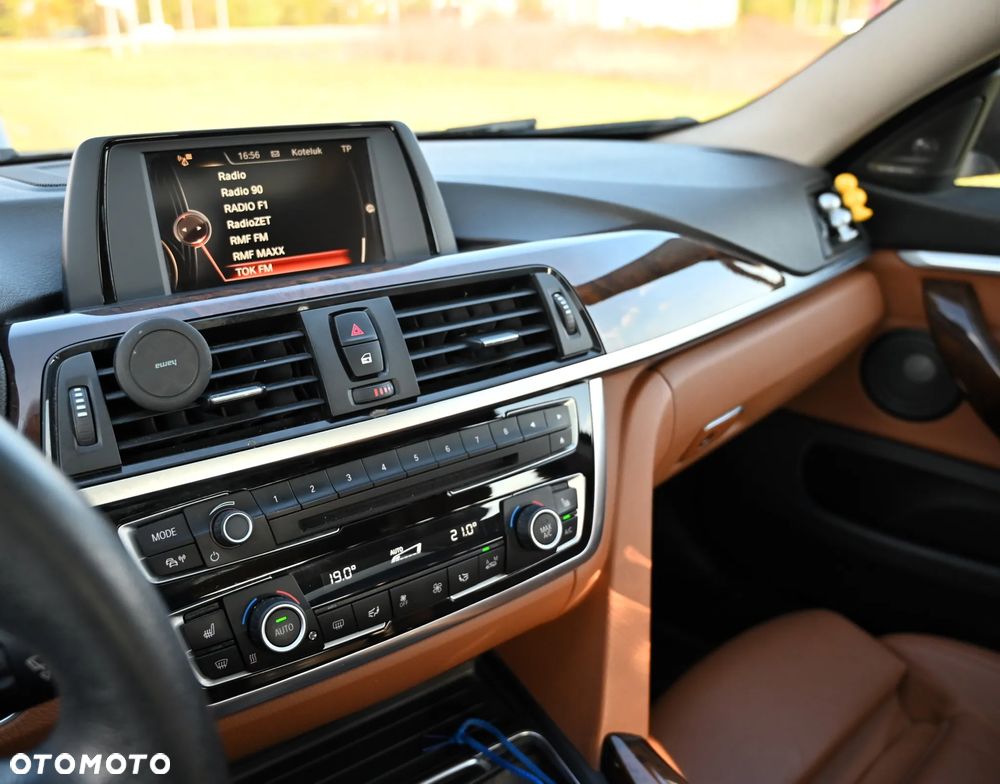 BMW Seria 4 418d Luxury Line - 28