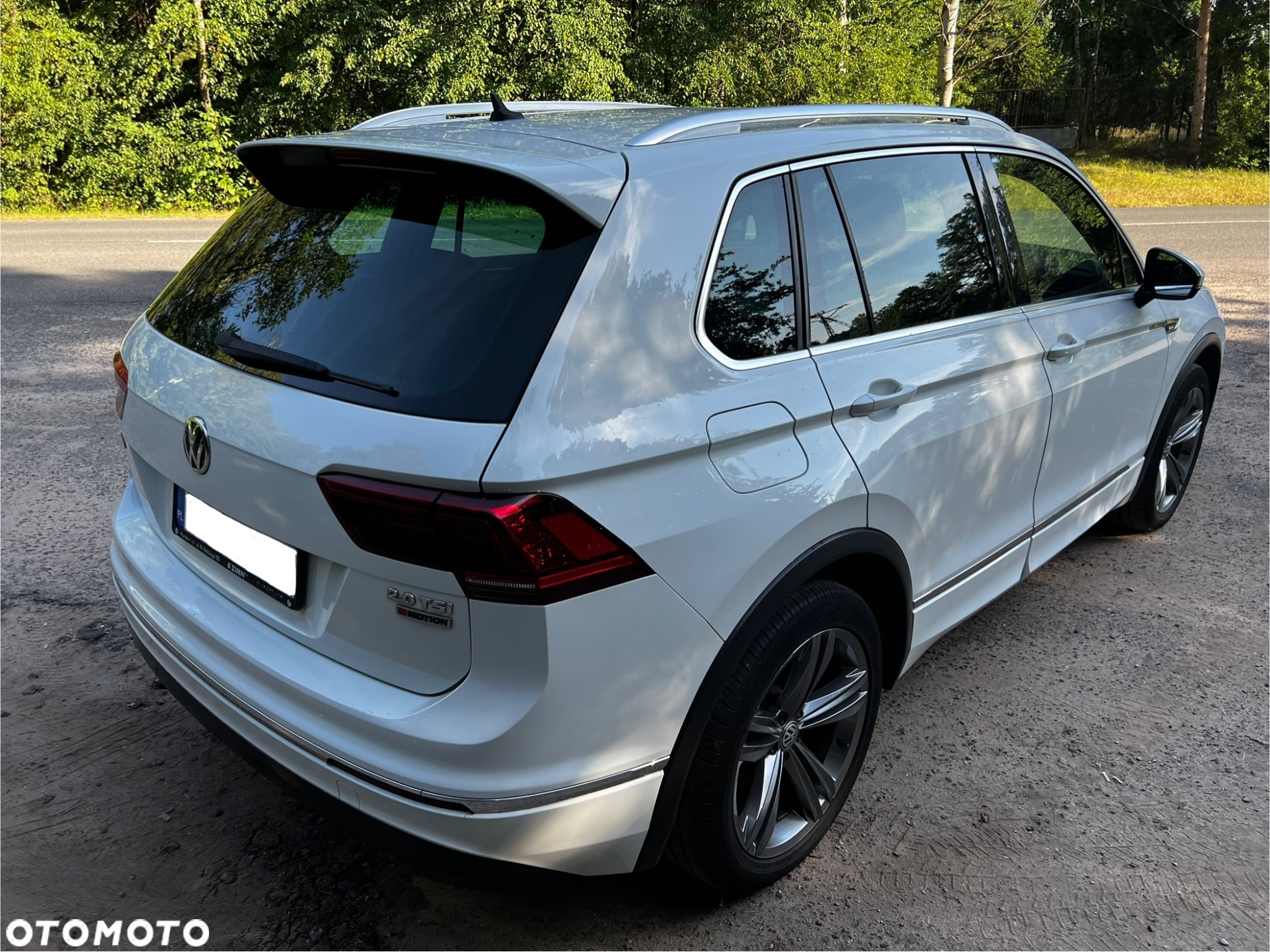 Volkswagen Tiguan 2.0 TSI 4Mot R-Style DSG - 9