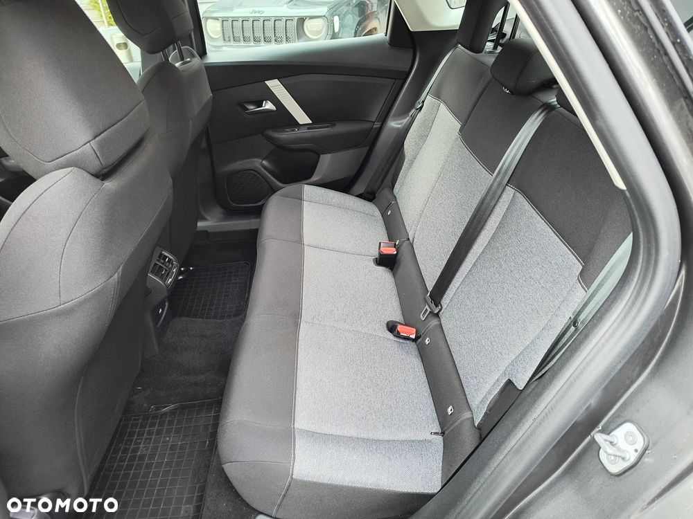 Citroën C4X 1.2 PureTech Feel S&S - 8