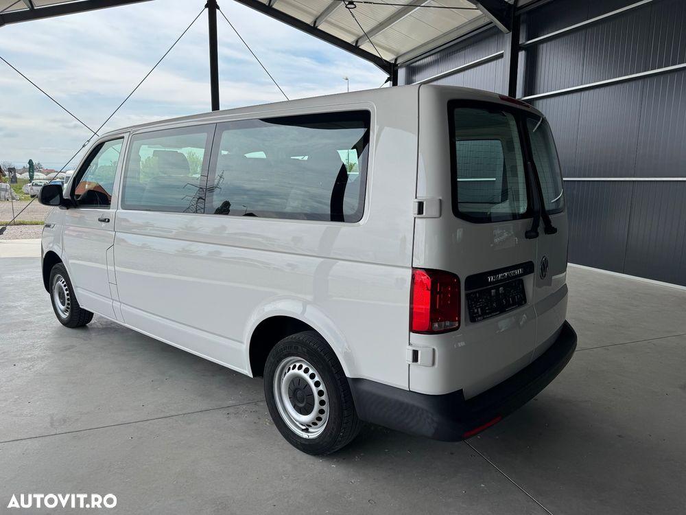 Volkswagen Transporter - 4