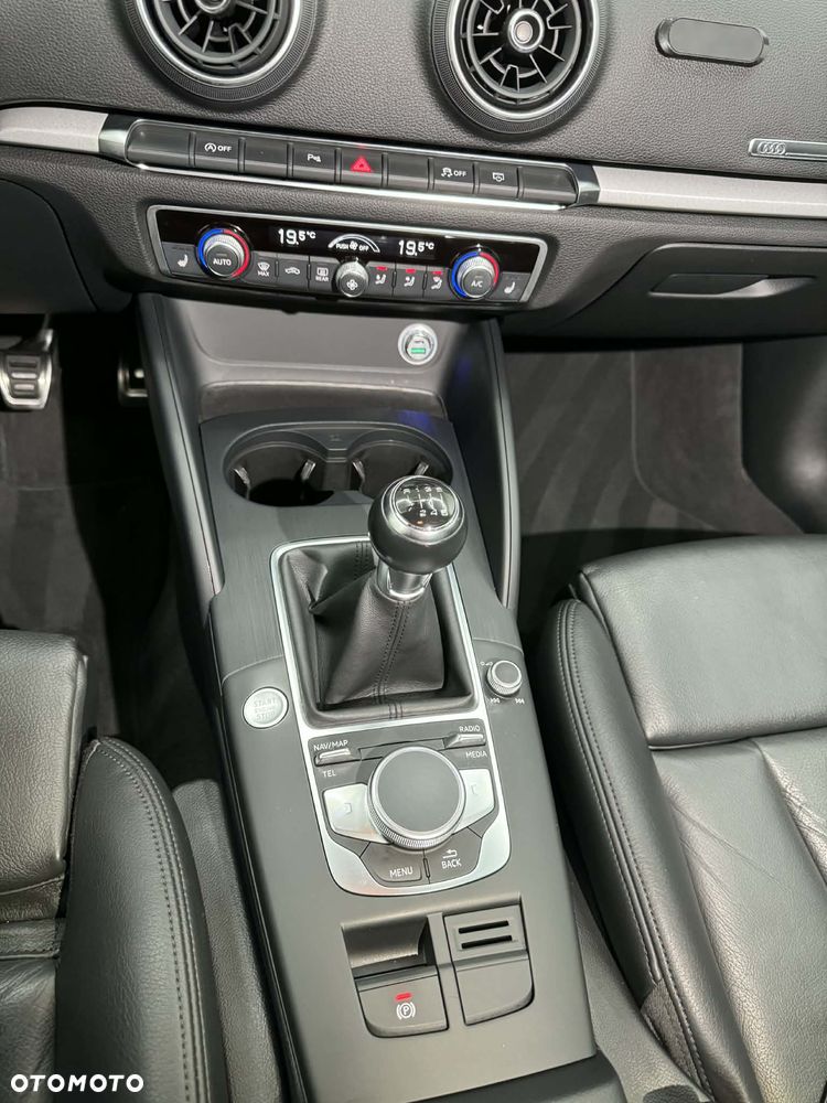 Audi A3 Sportback 35 TFSI S line - 6