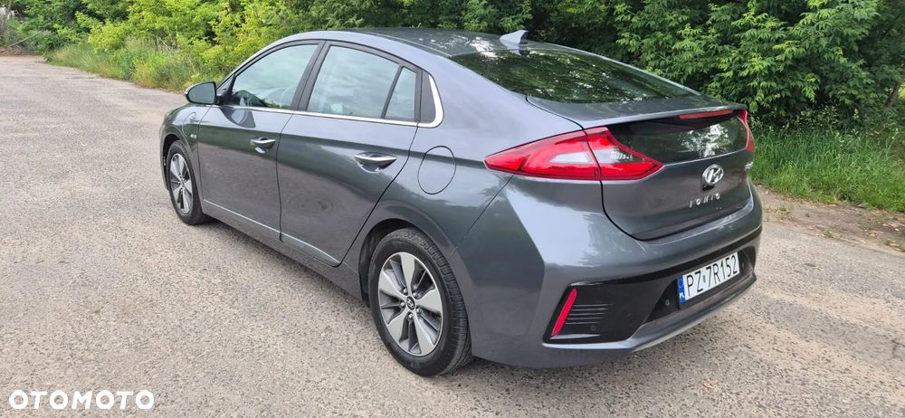 Hyundai IONIQ plug-in hybrid Platinum - 2