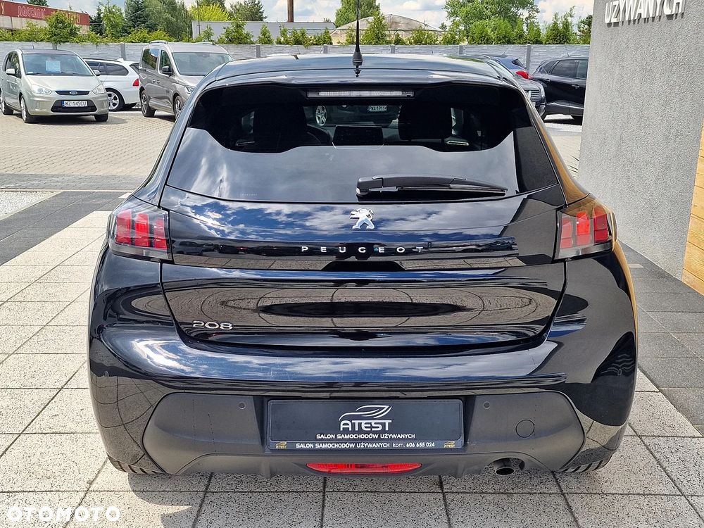 Peugeot 208 - 7