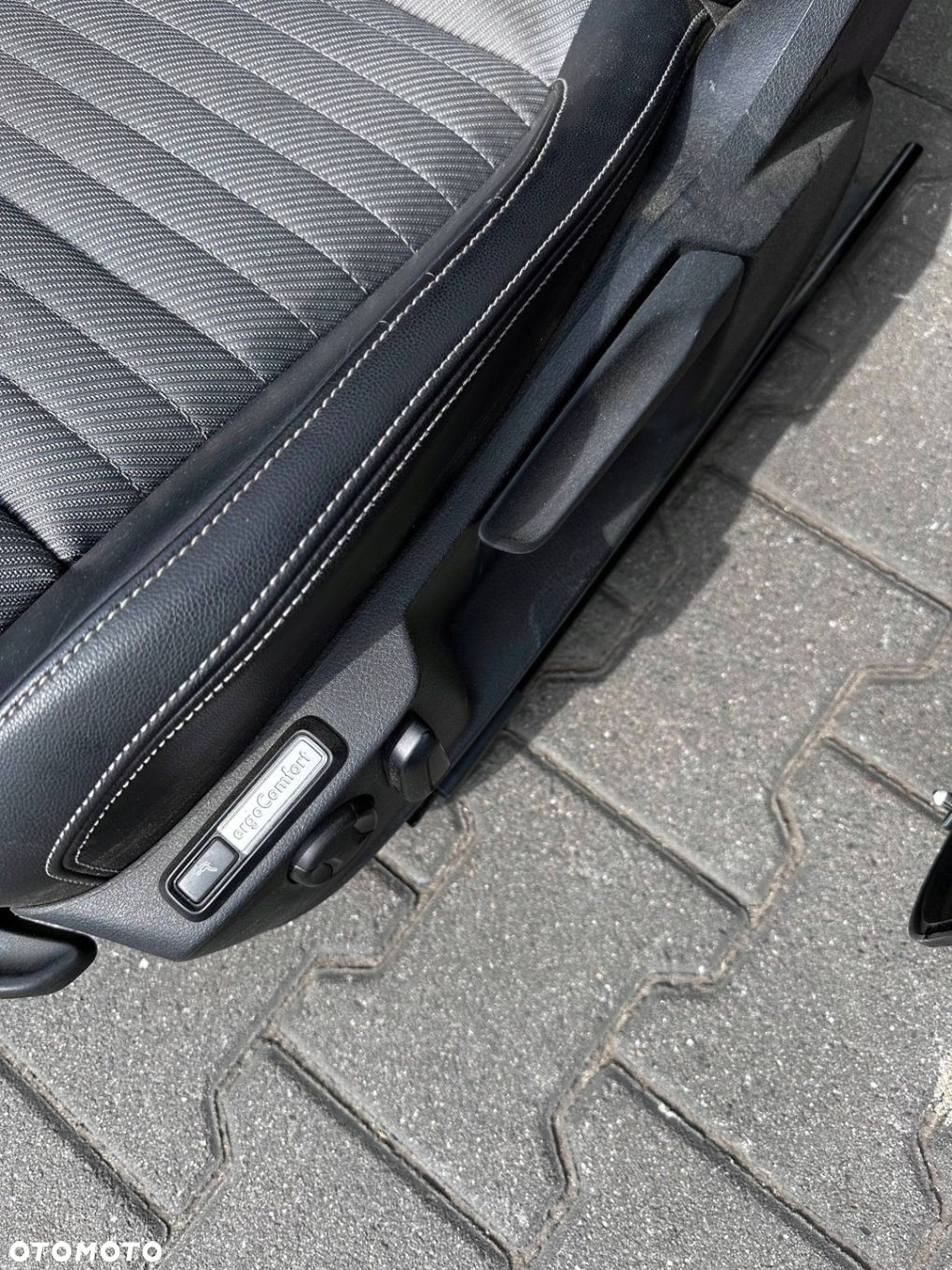 PASSAT B8 KOMBI R-LINE FOTELE TPICERKI ALCANTARA KOMPLET MASAŻ - 9