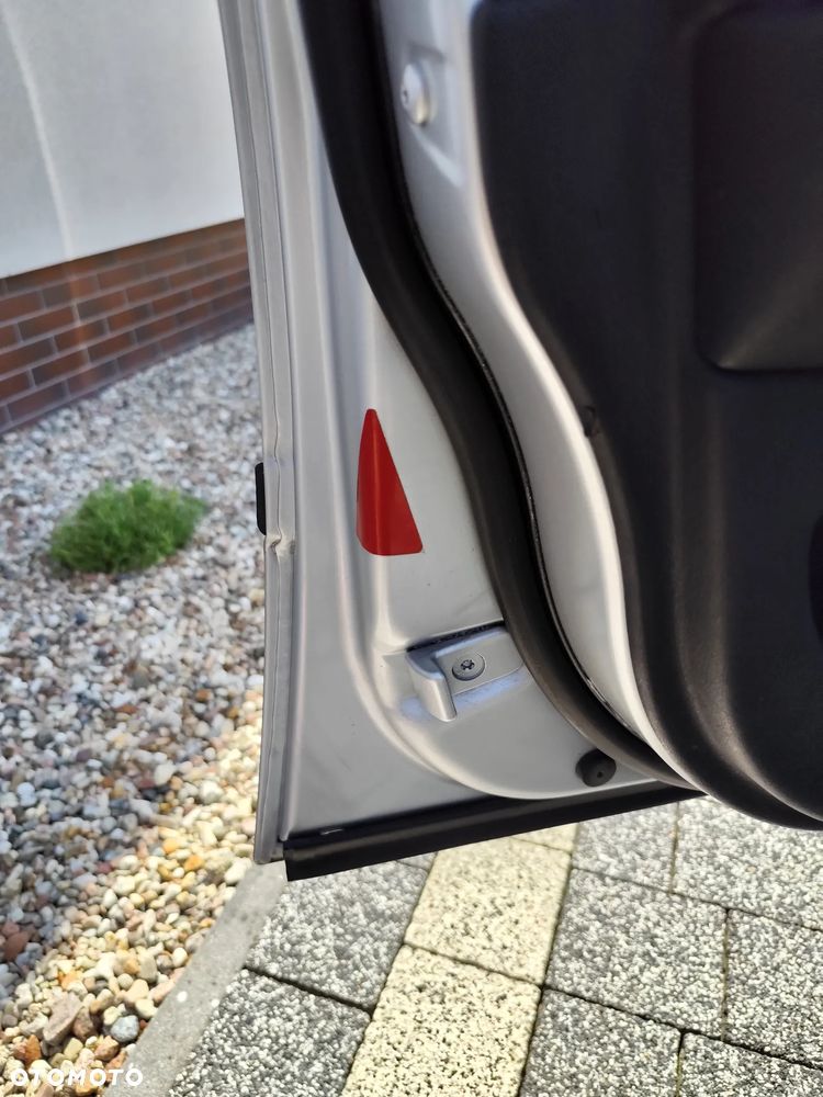 BMW Seria 5 530d Touring - 22