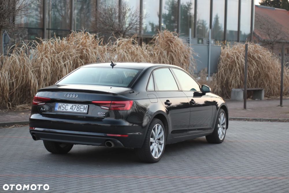Audi A4 Limousine - 16
