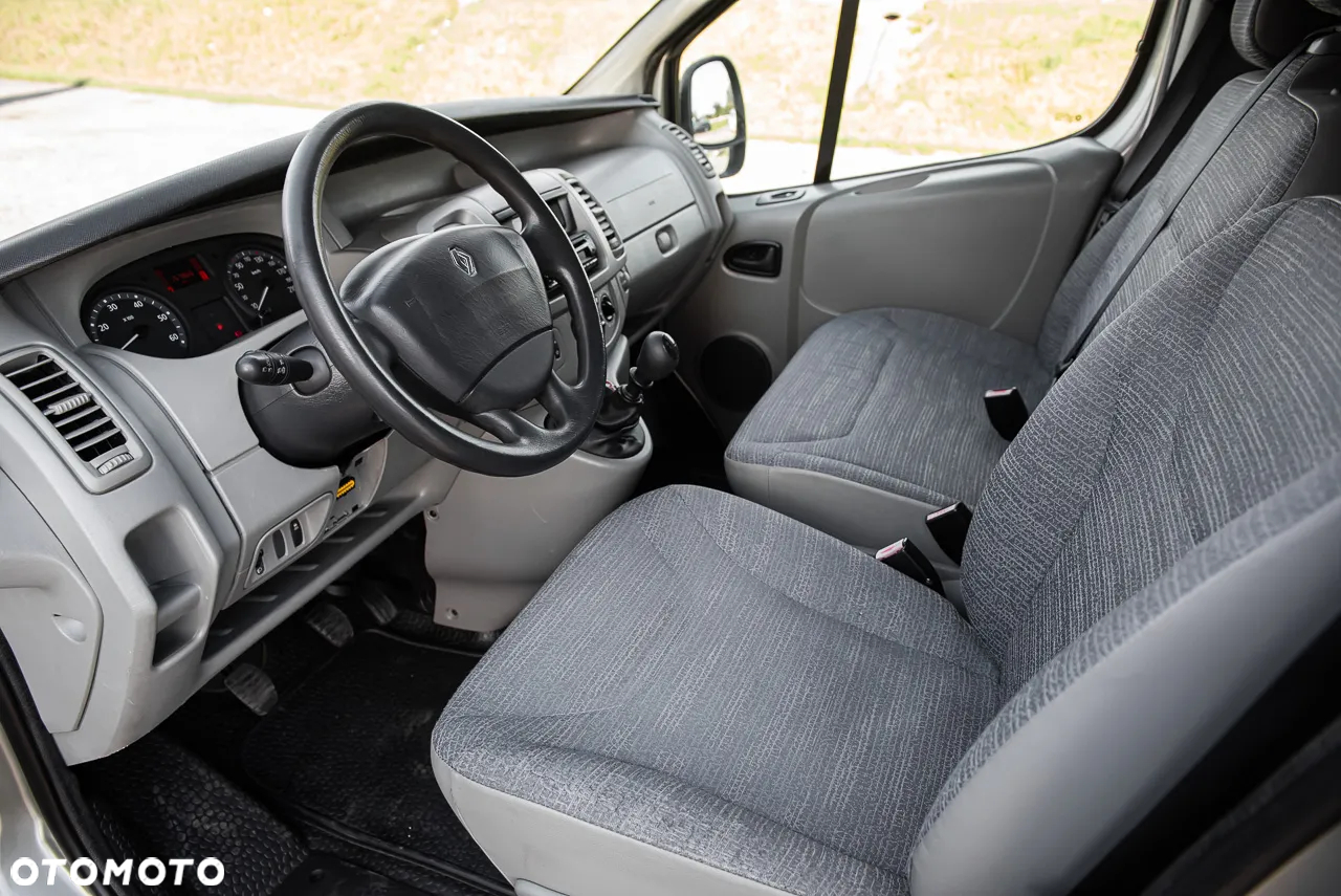 Renault Trafic - 11