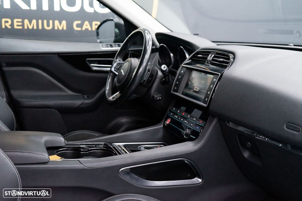 Jaguar F-Pace 20d AWD Aut. R-Sport - 5