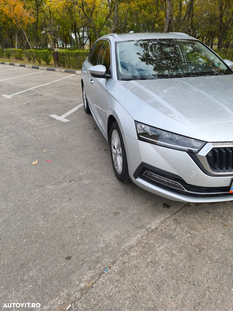 Skoda Octavia 2.0 TDI DSG Style - 3