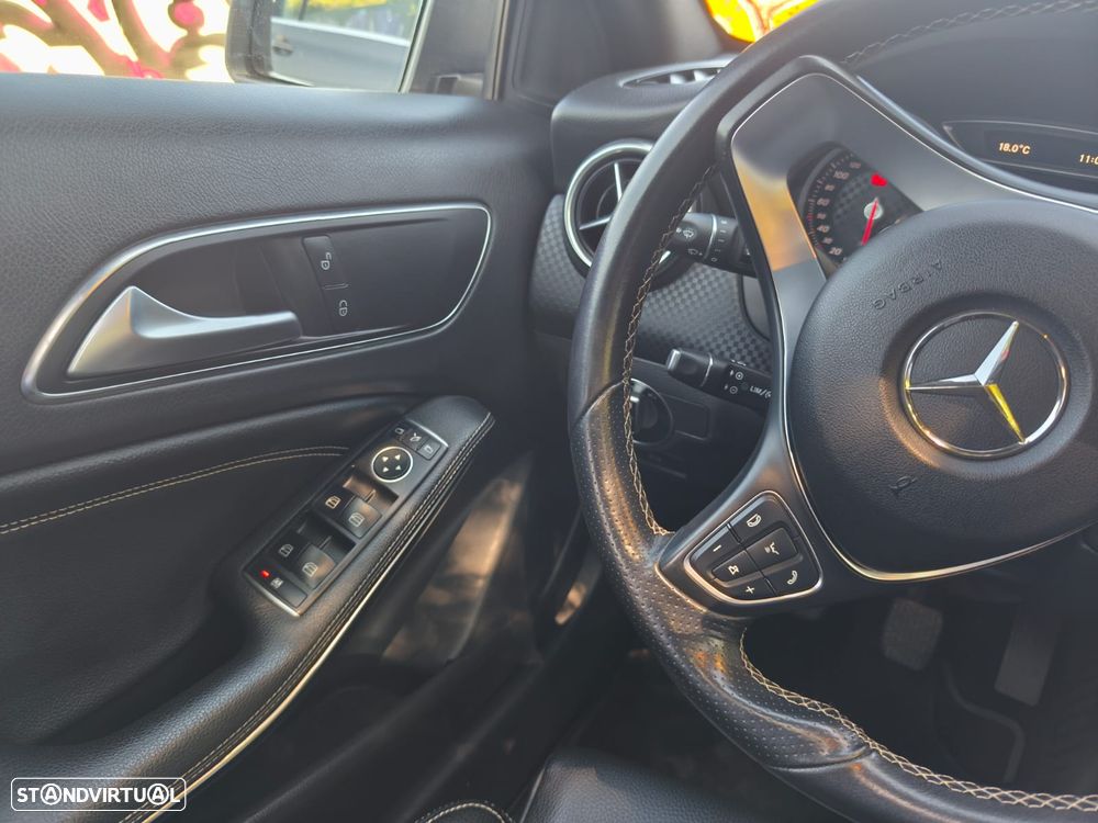 Mercedes-Benz A 180 CDI (BlueEFFICIENCY) Urban - 12