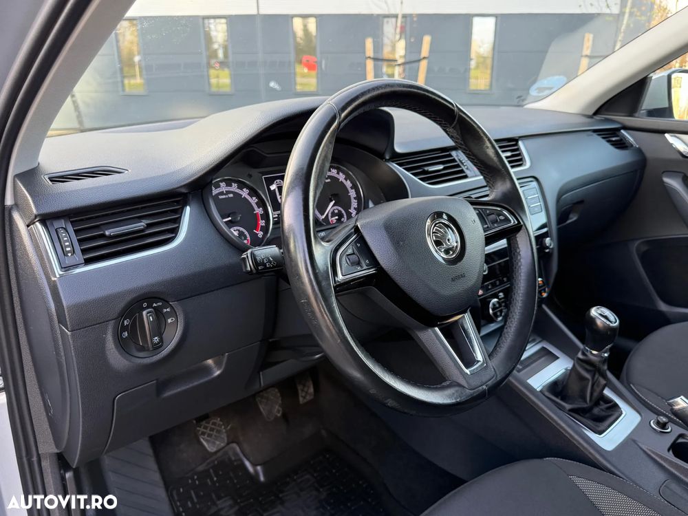Skoda Octavia - 17