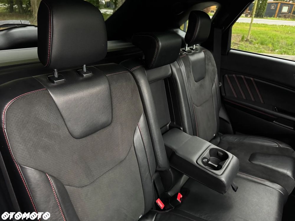 Ford Edge 2.0 EcoBlue Bi-Turbo 4x4 ST-LINE - 34