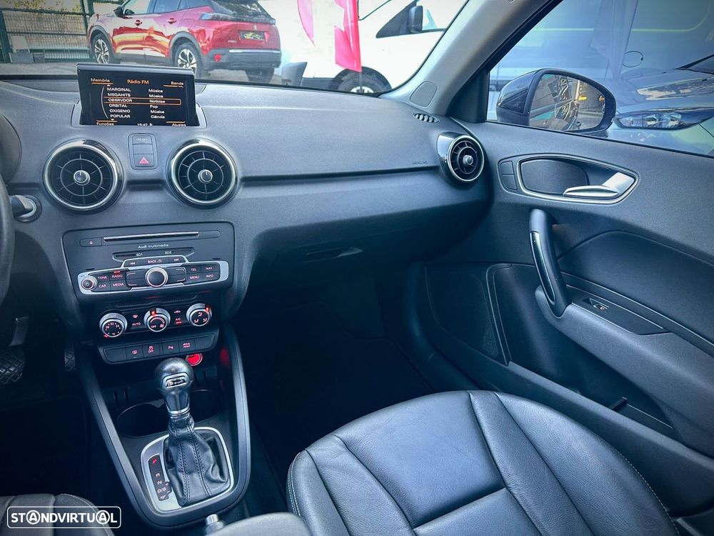 Audi A1 Sportback 1.6 TDI S-line S tronic - 11