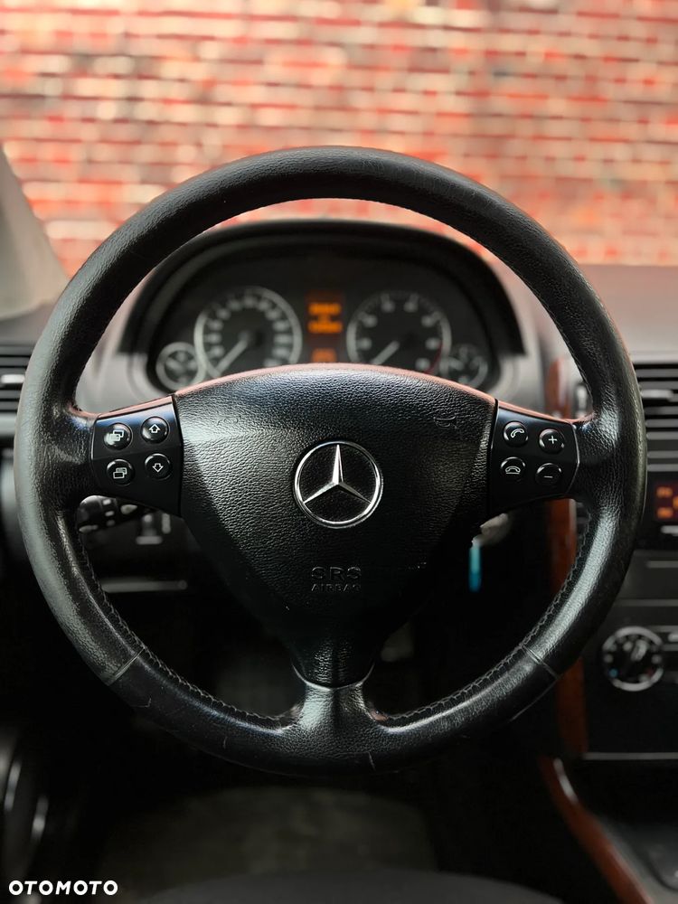 Mercedes-Benz Klasa A - 28