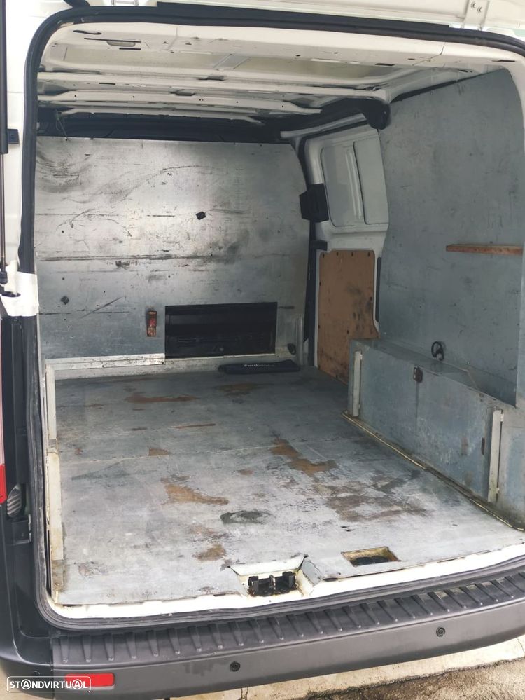 Ford Transit Custom 250L1 2.0 TDCi H1-Tecto Baixo Ambiente - 19