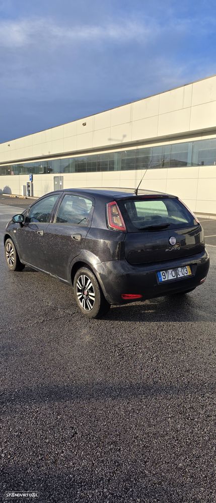 Fiat Grande Punto - 4