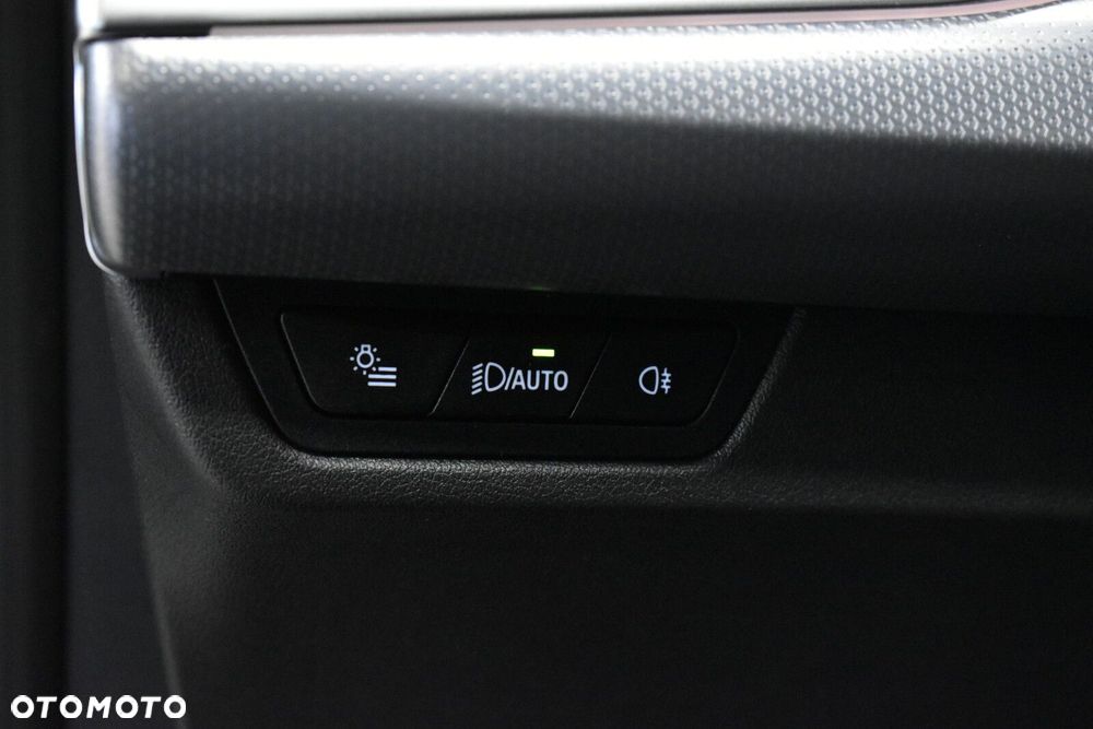 BMW X1 - 12