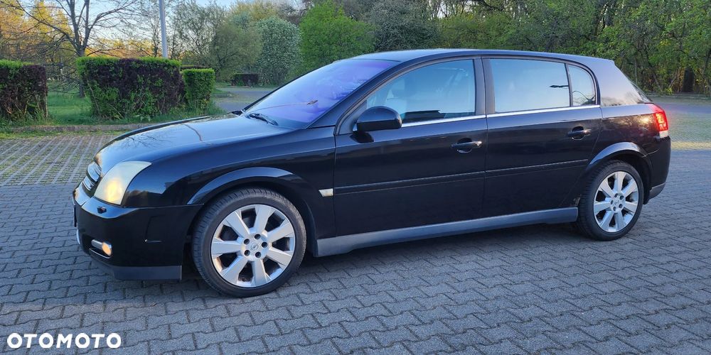 Opel Signum 2.0 Turbo Cosmo - 1