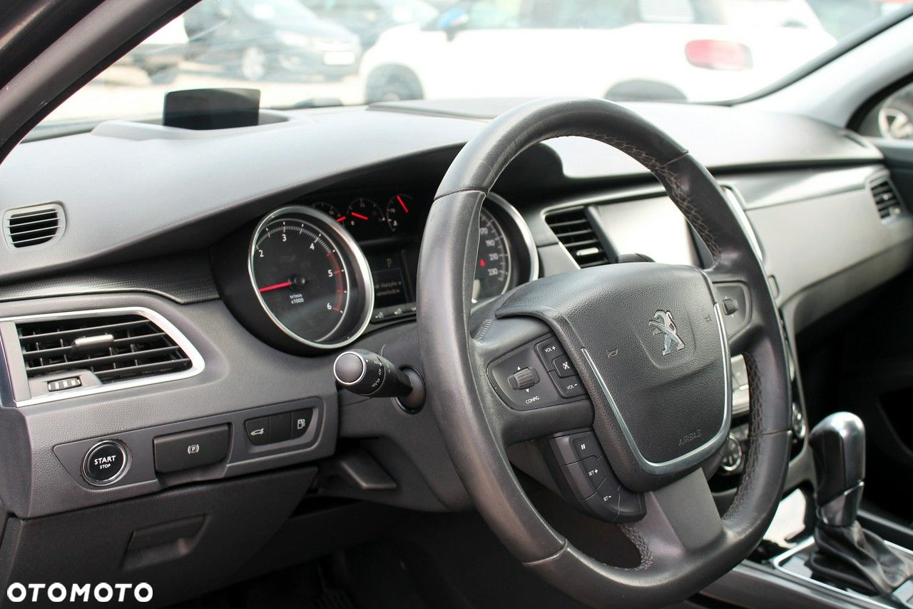 Peugeot 508 RXH BlueHDi 180 EAT6 Stop&Start - 23