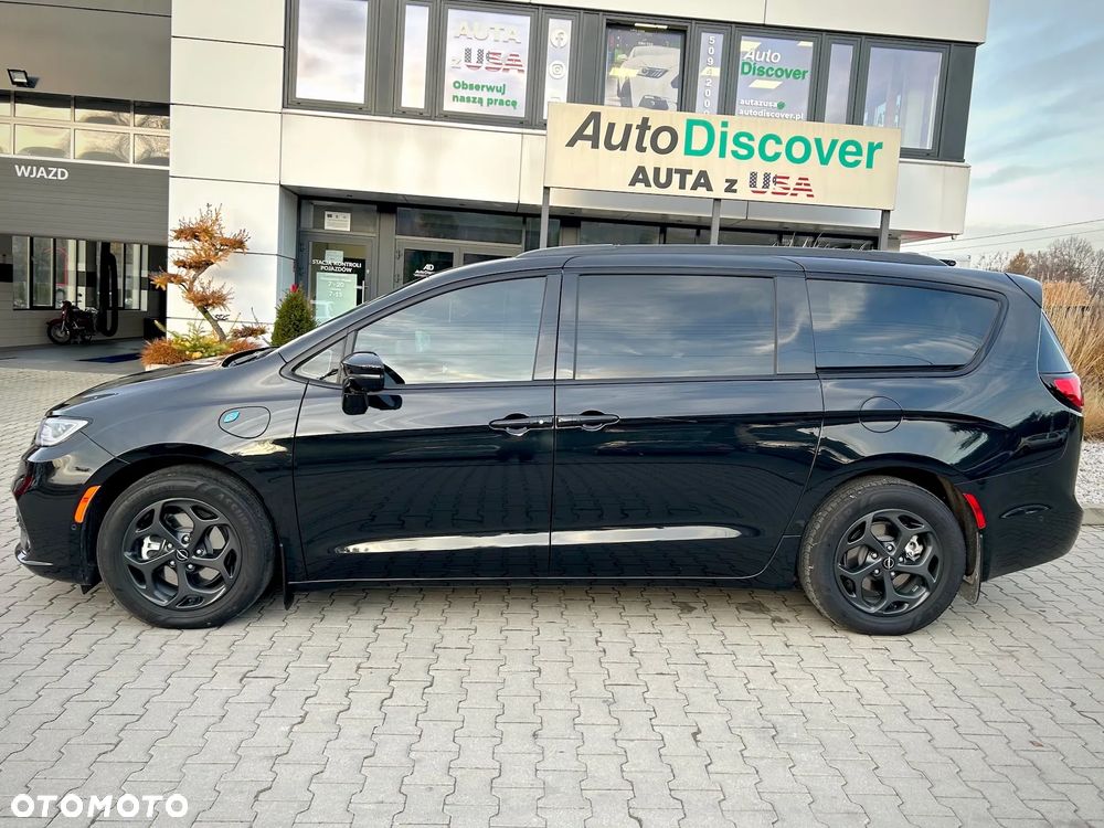 Chrysler Pacifica - 9